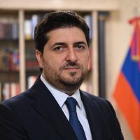 Hovhannés Virabyan, embajador de Armenia para Chile: “Azerbaiyán quiere Nagorno-Karabaj sin armenios y, para lograrlo, comete crímenes de lesa humanidad”