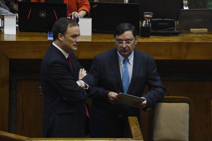 Acusación constitucional Contra el Intendente de Santiago