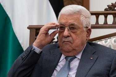 Presidente palestino Mahmud Abas se reúne con ministro israelí de Defensa