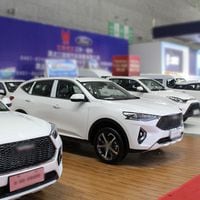 Sernac anuncia fiscalización a automotoras por ventas atadas a compras con financiamiento