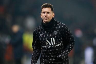 Lionel Messi supera el Covid y viaja a París para reintegrarse al PSG