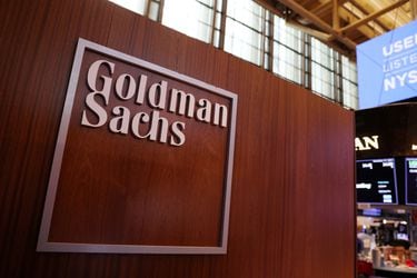 Goldman Sachs planea una importante reorganización de sus negocios