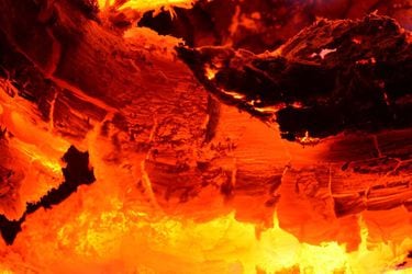 ¿La Nasa encontró el infierno? Científicos estudiarán terrorífico mundo que arde sin parar