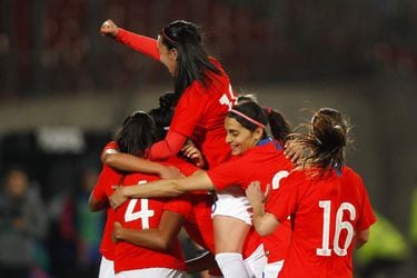 Chile vs Colombia, preparatorio Mundial femenino Francia 2019.