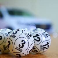 El error que hizo que un hombre ganara premio de lotería de 25 mil dólares al año de por vida