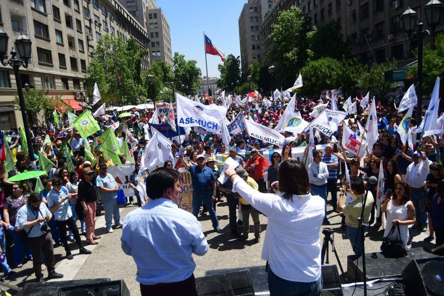 Empleados públicos comienzan su paro nacional