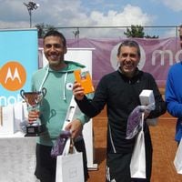U. Católica gana torneo de tenis interclínicas