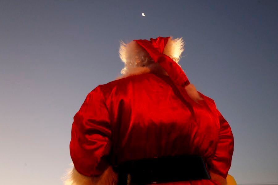 Bomberos celebran Navidad en la comuna de Maipú