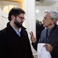 El distendido encuentro de Gabriel Boric y Caetano Veloso: el mandatario lo trató de “maestro”