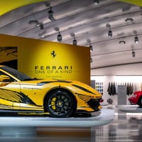 Ferrari factura: la marca del Cavallino Rampante es  la que más dinero gana por auto vendido
