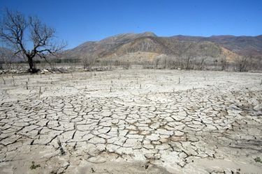 Gobierno advierte deterioro en déficit hídrico y que 2021 podría cerrar igual que 2019, el año más seco de la historia