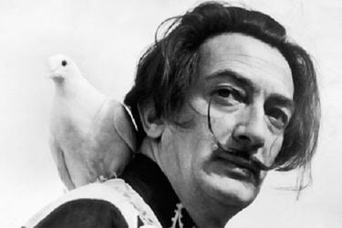 Roban dibujos de Salvador Dalí en el aniversario número 33 de su muerte