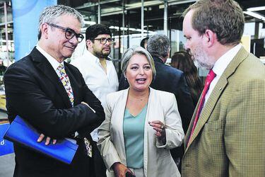 Gobierno presenta agenda de productividad con nueve ejes de trabajo