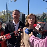 Municipales: Cubillos respalda a Ward en Lo Barnechea y desliza apoyo a Desbordes en Santiago