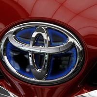 No cede el trono: Toyota sigue siendo el fabricante que más vende en el mundo