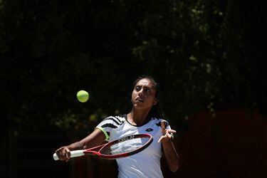 Daniela Seguel, durante una clínica de tenis en Casablanca.