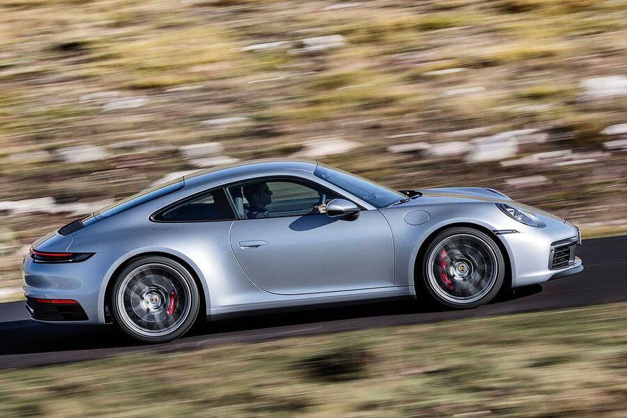 porsche-911-carrera-992-2019