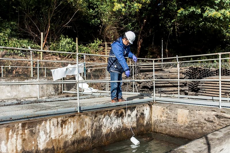 OSORNO: Planta Caipulli de Essal trabaja en la restitución del agua potable.