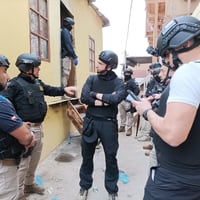Grababa torturas, secuestros y homicidos: prisión preventiva para líder de banda que operaba en el campamento Génesis II de Antofagasta 