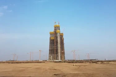 Arabia Saudita busca desplazar a Emiratos Árabes Unidos en disputa por edificio más alto