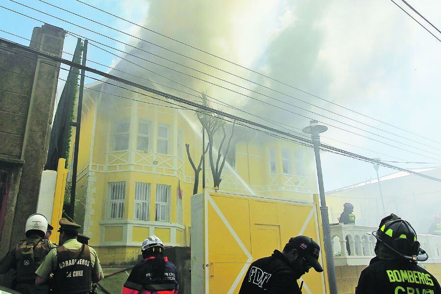 Imagen Incendio Sename (4)