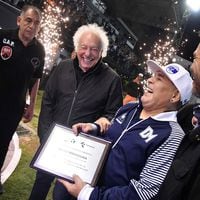 Mucho más que el representante: Guillermo Coppola vuelve a Chile para contar su vida junto a Maradona