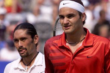 Ríos y Federer. FOTO: AFP.