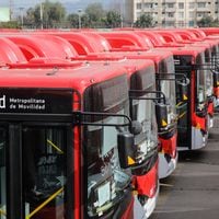 DTPM mantiene tratativas para evitar movilización de conductores de buses RED el primer lunes de marzo