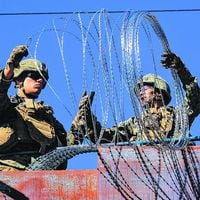 Caravana de migrantes: Presidente Trump autoriza a militares a usar la fuerza para proteger patrulla fronteriza