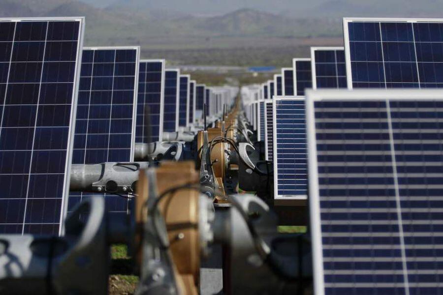 Inauguran planta fotovoltaica mas grande de la Región Metropolitana