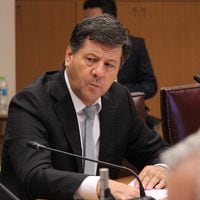 Senador Juan Castro: “El grupo que salió vencedor con el Rechazo debió haber colocado la música y no el gobierno”