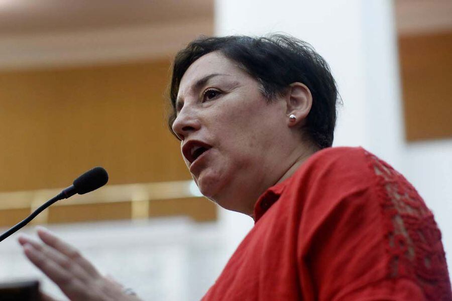 Bloomberg Beatriz Sánchez propone revolución "viable" para Chile La