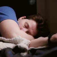 El cambio que debes hacer en tu pieza para dormir mejor, según un estudio