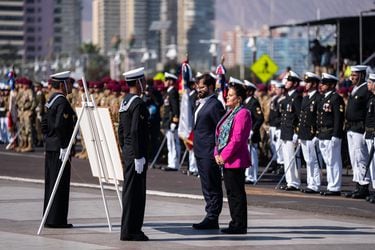 ¡Pasapalabra!: Armada, Carabineros, Delegación y Avanzada Presidencial se desentienden de la restricción al público en acto del 21 de mayo en Iquique