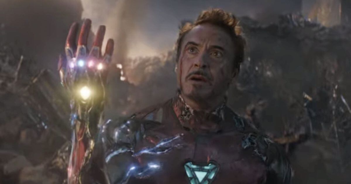 EstÃ¡tua De Ironman De Avengers Endgame. Os Vingadores, Ã© Um Filme De  Super-herÃ³i Americano Baseado Na Equipe De Super-herÃ³is Foto de Stock  Editorial - Imagem de martelo, américa: 155474183