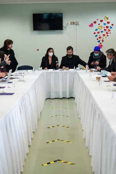 Consejo de Gabiente que encabeza el Presidente Gabriel Boric se desarrolla en el Centro de Referencia de Salud Hospital Providencia Cordillera de Puente Alto
FOTO: PRESIDENCIA / AGENCIAUNO