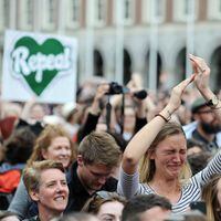 Irlandeses votan a favor del aborto legal con un 66% de aprobación
