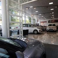 Odecu presenta demanda en contra de automotoras por venta de vehículos con sobreprecio 