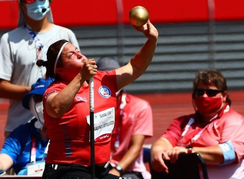 Francisca Mardones durante uno de sus lanzamientos de la bala en la final de la prueba en los Juegos Paralímpicos de Tokio 2020.