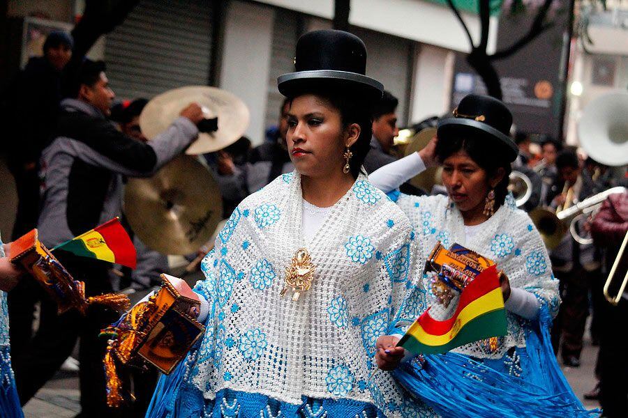 bolivianos