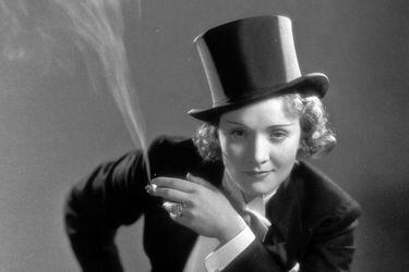 Marlene-Dietrich-Her-Own-Song
