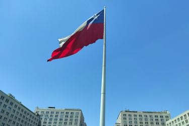El riesgo país de Chile cae tras elecciones