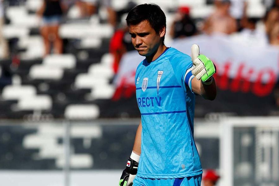 Problemas en la U? Cristopher Toselli no evade el tema y sale a aclarar  supuesto cara a cara entre Pellegrino y el plantel - Soy Azul