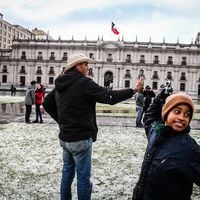 ¿Nieve en Santiago? Pronostican probables nevadas en tres céntricas regiones