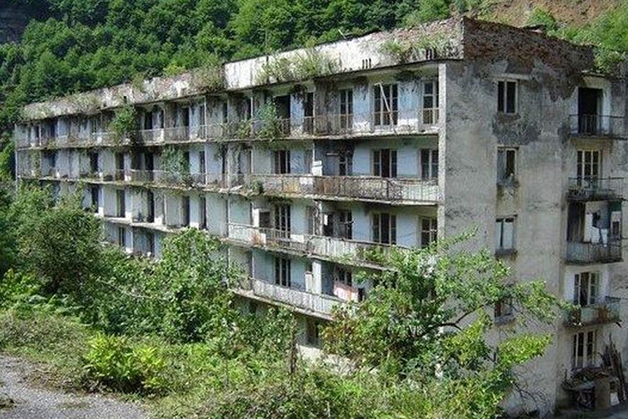 Akarmara la ciudad fantasma que hoy es inspiración para cientos de