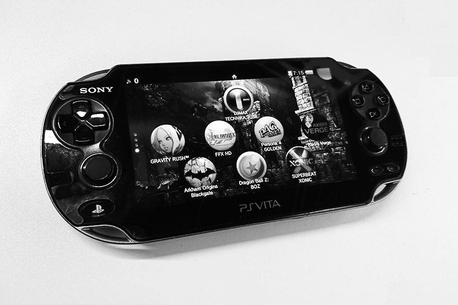 Sony descontinúa los juegos físicos de la PS Vita •