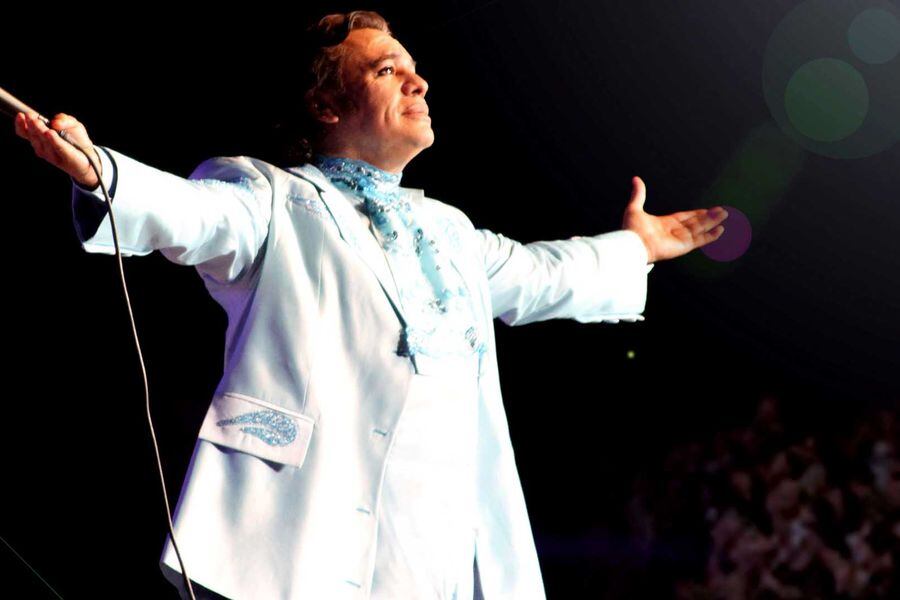 juan_gabriel_2014_thumb_1