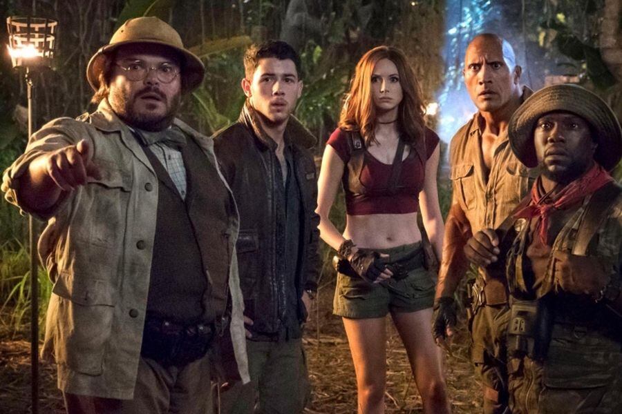 jumanji_welcome_to_the_jungle_review_dwayne_johnson_karen_gillan