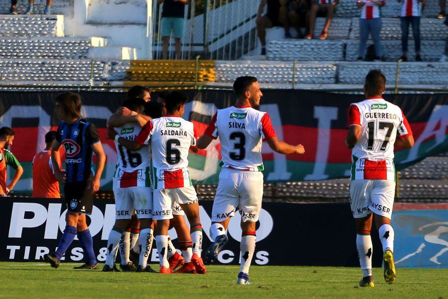 El Palestino B saca la tarea adelante y vence a Huachipato - La Tercera