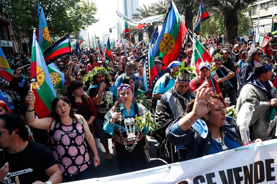 Mapuche Miles de personas marchan por la resistencia mapuche en Chile